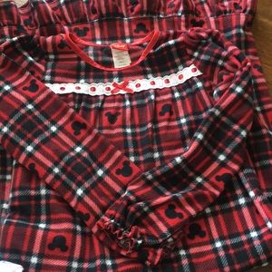 5/20$ Disney nightgowns